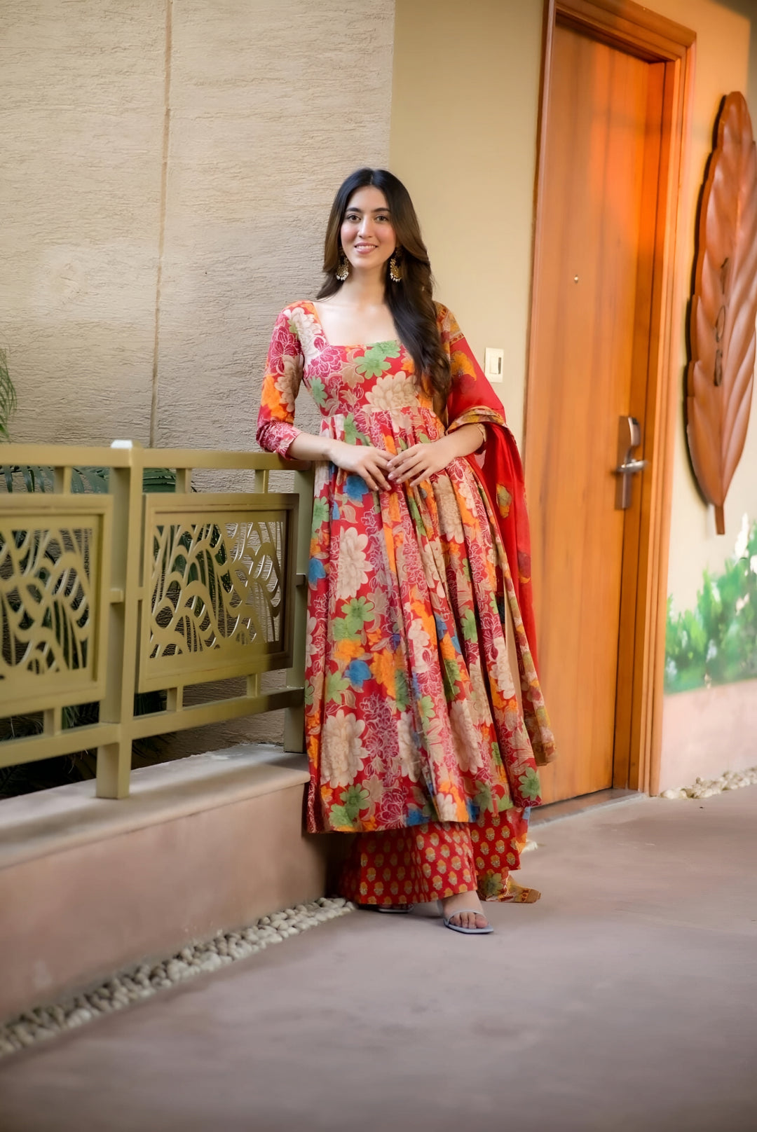 VAANI FLORAL COTTON SUIT SET