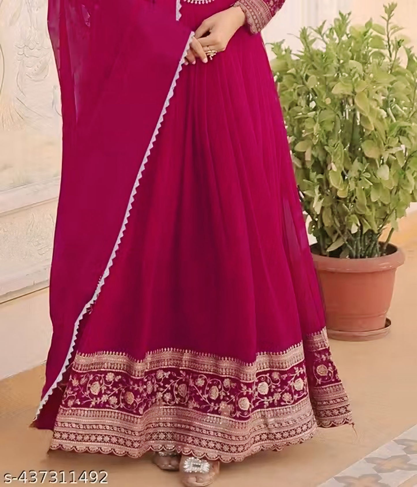 Women Embroidery Premium Georgette
Anarkali Gown With Dupatta